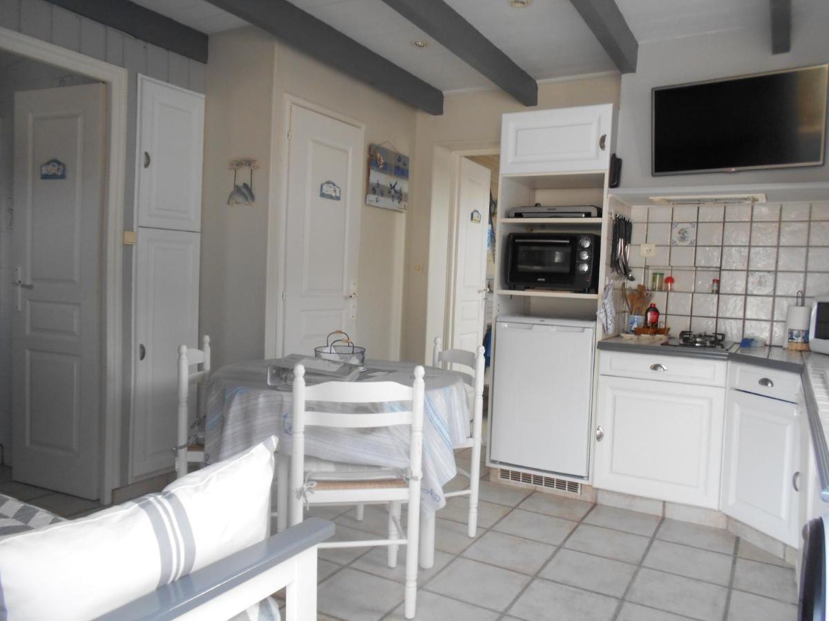 Ile De Re, La Danae, Velos, Wifi, Possibilite Cuisine, Linge, Parking Gratuit Saint-Martin-de-Ré Buitenkant foto