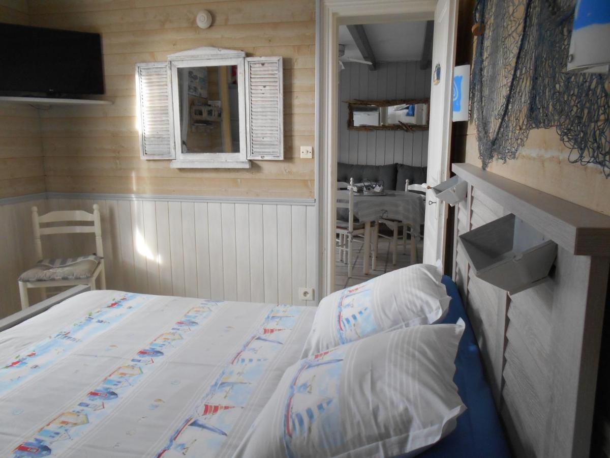 Ile De Re, La Danae, Velos, Wifi, Possibilite Cuisine, Linge, Parking Gratuit Saint-Martin-de-Ré Buitenkant foto