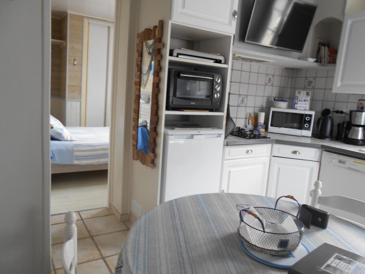 Ile De Re, La Danae, Velos, Wifi, Possibilite Cuisine, Linge, Parking Gratuit Saint-Martin-de-Ré Buitenkant foto